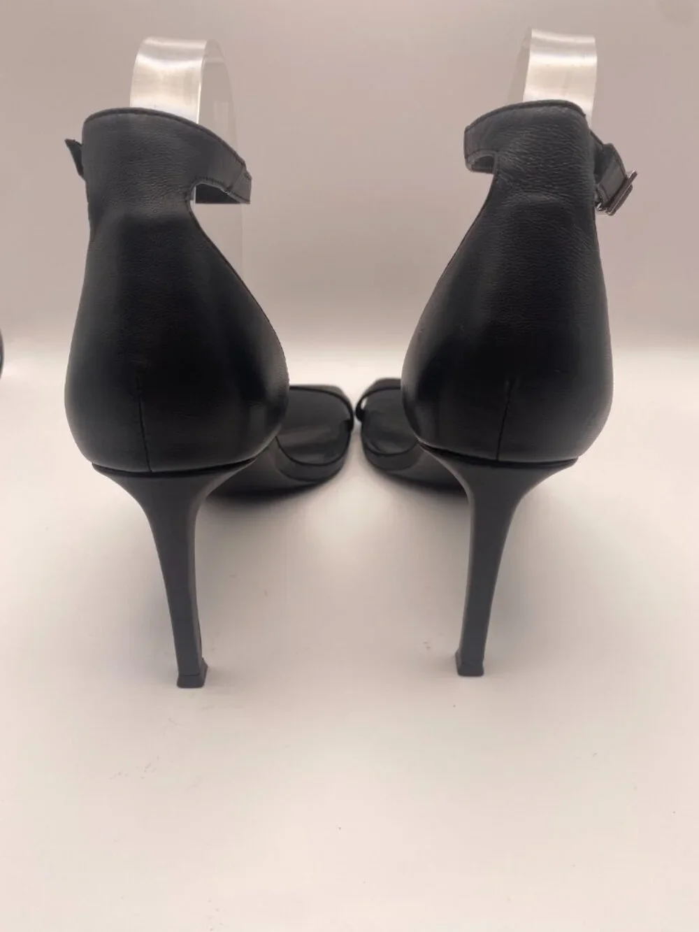 Steve Madden Womens Black Leather High Heel Strap Sandal Sz 10
